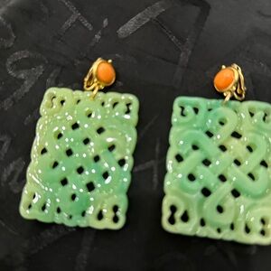 Elegant Green and Gold Earrings